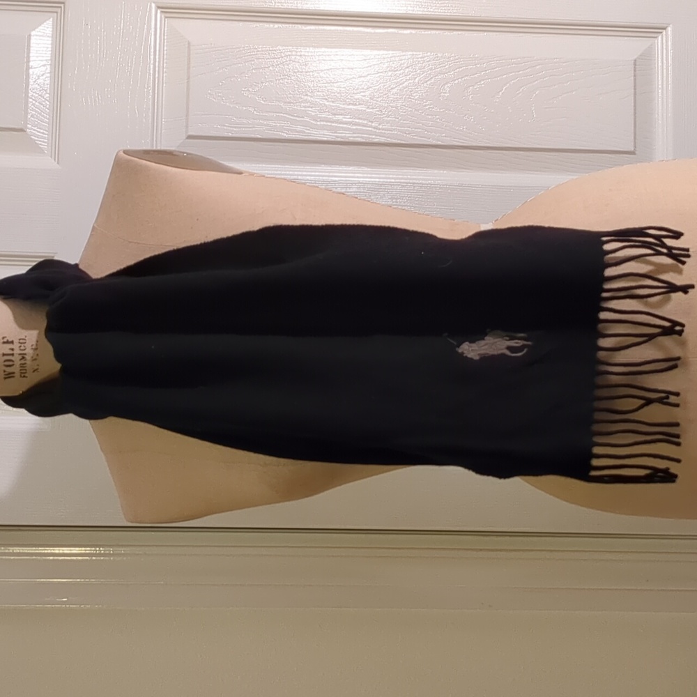 Polo Ralph Lauren Lambs Wool Scarf